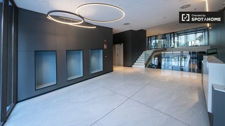 valencia, Valencian Community 46023 - Photo 5