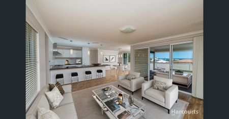 The definition of low maintenance lifestyle by the sea - Photo 5