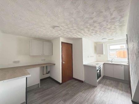 Bewdley Road, Kidderminster, DY11 - Photo 3