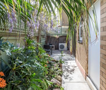 Open the Door to a Spacious unit in fabulous location - Photo 6