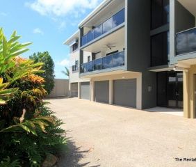 Modern Unit Living in Douglas - Photo 2