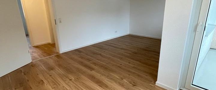 Sanierte 3 Zi Whg mit Tageslichtbad und hochwertiger Ausstattung - Foto 1