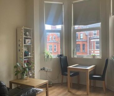 80 Eglantine Avenue, Belfast, BT9 6EU - Photo 2