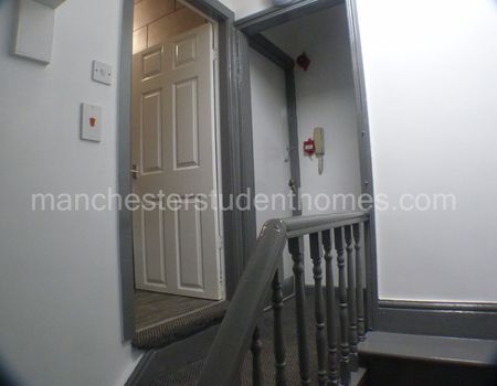 Ladybarn Lane, Manchester, M14 6NG - Photo 5