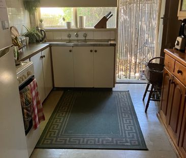 Hampton East - Photo 5