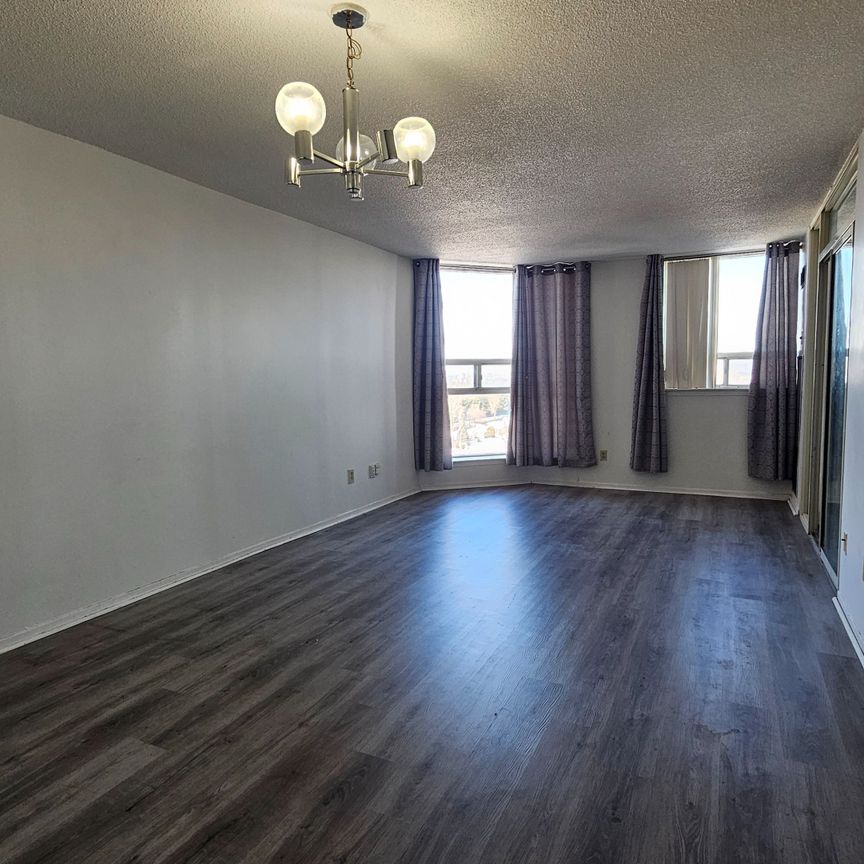 For Lease - 2466 Eglinton Avenue Unit# 1407, Toronto, Ontario - Photo 1