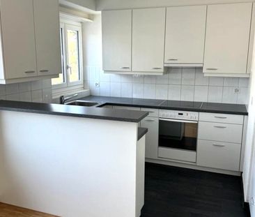 Rent a 4 ½ rooms apartment in Buchrain - Photo 6