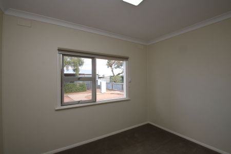 689 Williams Street, Broken Hill NSW 2880 - Photo 2