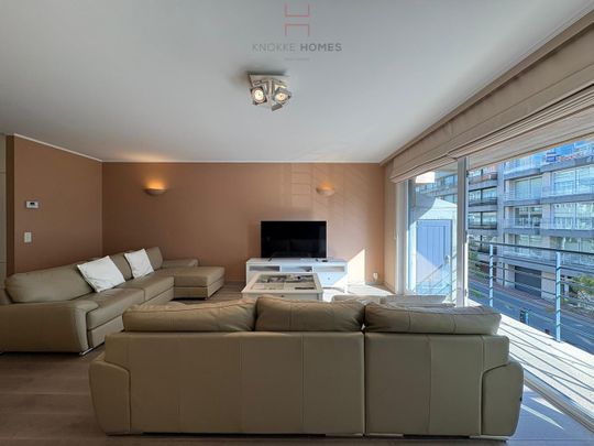 Gemeubeld 3 slaapkamer appartement met garage, nabij het Rubensplein - Foto 1