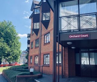 **Apply on line ** Over 55’s 1 bedroom flat with adapted walk in sh... - Photo 6