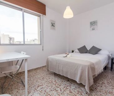 Calle Palo Mayor, Málaga, Andalusia 29010 - Photo 1