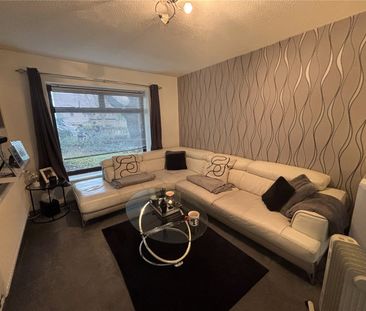 Station Road East, Ash Vale, Aldershot, Surrey, GU12 - Photo 1