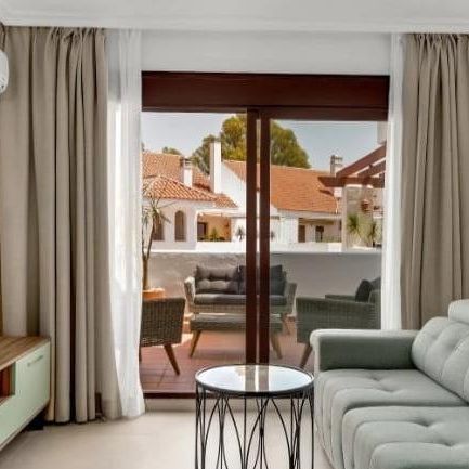 La Maestranza, Nueva Andalucia, Marbella, Andalusia 29660 - Foto 1