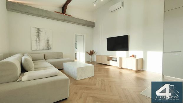 Mieszkanie VIP w kamienicy z garażem i ogrodem - Photo 1