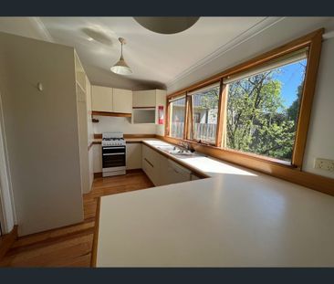 26 Fellows Street, Mitcham, Vic 3132 - Photo 5
