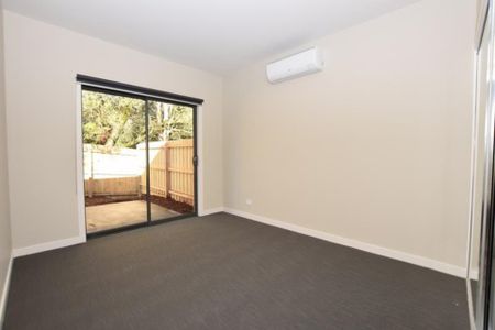 2/17 Greenville Street, Mooroolbark - Photo 5