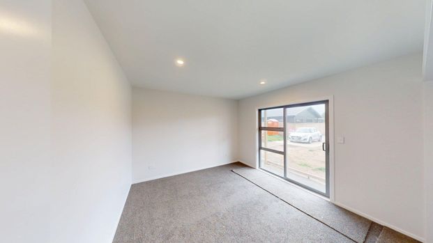Foxton - 3 Bedrooms - Photo 1