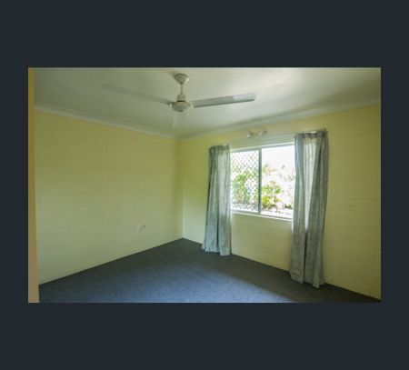 3/133 Martyn Street, Parramatta Park, Qld 4870 - Photo 2