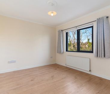 31 Saint Aubyns Court, Shanganagh Road,, - Photo 3