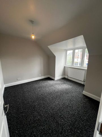3 Bed Maisonette, Wickham Road, CR0 - Photo 3