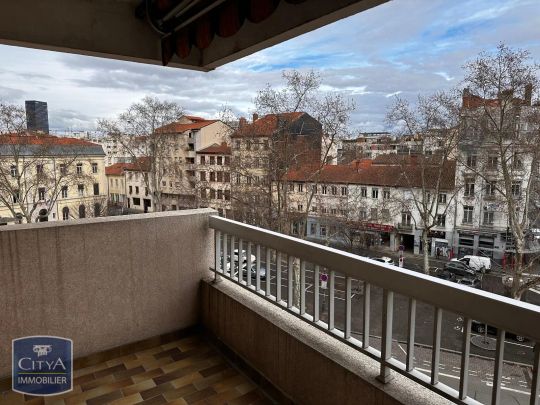Appartement à louer 3 pièces 78.77m² - Photo 1