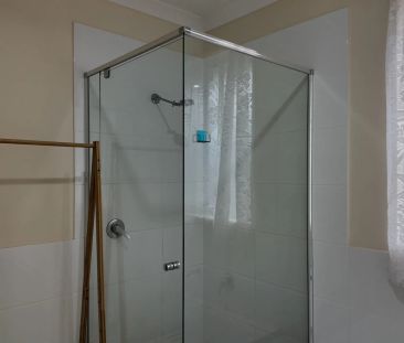 Modern 3-Bedroom Home in a Quiet, Convenient Location - Photo 3