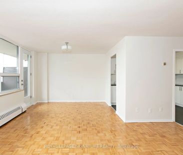 6200 Bathurst Street #101 - Photo 3
