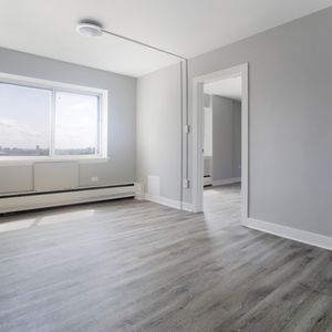 Renovated 1 Bedroom Apartment - Downtown Montreal - 1225 Saint Marc Street, Montréal - Photo 3