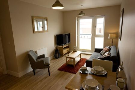 2 bedroom flat to rent - Photo 2