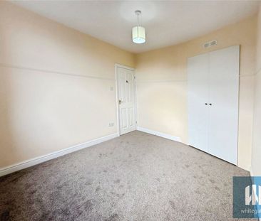 Blackmoorfoot Road, Crosland Moor, Huddersfield, HD4 - Photo 1