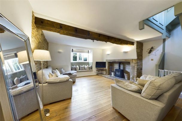 4 bedroom semi-detached house to rent - Photo 1