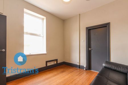 1 bed Shared House for Rent - Photo 4