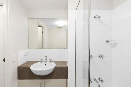 22/111-113 Martyn Street, Parramatta Park QLD 4870 - Apartment For Rent | Domain - Photo 5