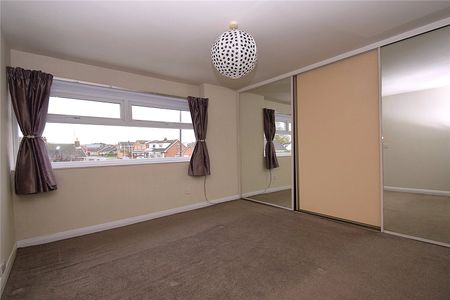 3 bed end of terraced bungalow to rent in Main Street, Scarborough, YO11 - Photo 4