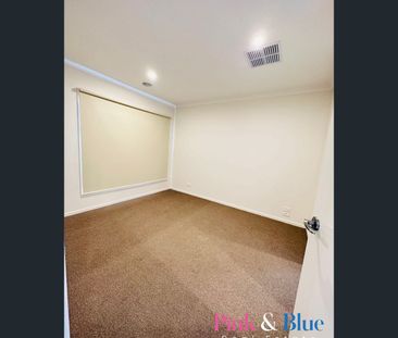 26 Solitaire Way, Wallan, Vic 3756 - Photo 3