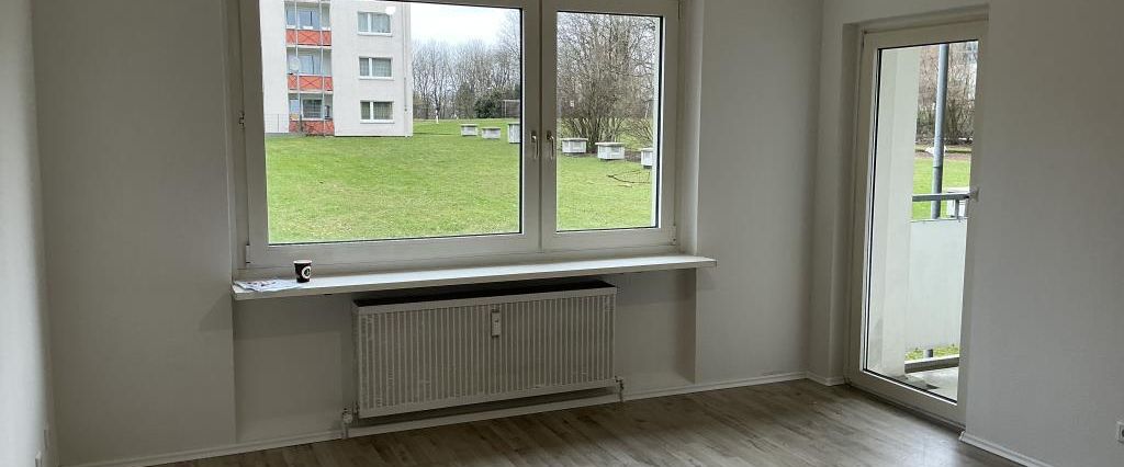 Geräumige Wohnung in ruhiger, aber zentraler Lage - Photo 1