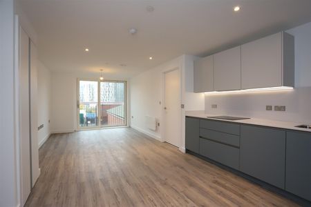 The Railings, Middlewood Locks - Photo 4