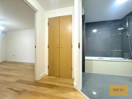 1 bedroom flat to rent - Photo 3