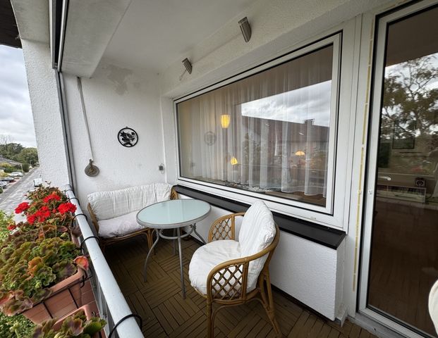 Hell und top gepflegt! 3-Zimmer-Mietwohnung mit Loggia - Photo 1