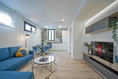 Calle del Cardenal Cisneros, Madrid, Community of Madrid 28010 - Photo 2