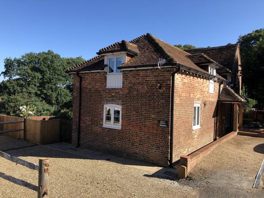 3 bedroom house to rent - Photo 1