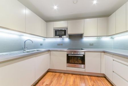 2 bedroom flat to rent - Photo 5