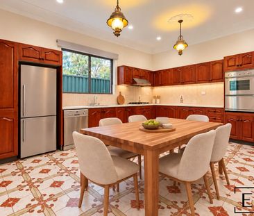 Spacious family home in a peaceful location - Photo 3
