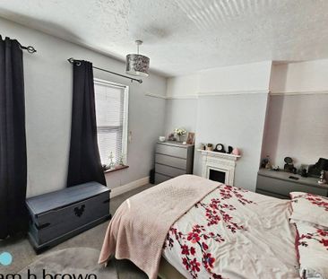 Grafton Road, Harwich - Photo 1