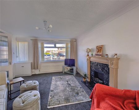 3 bedroom semi-detached house to rent - Photo 5