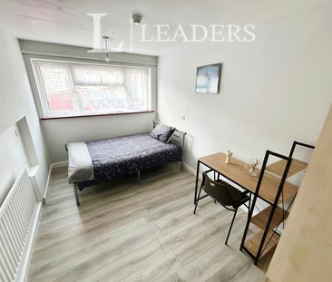 1 bedroom property to rent Burrell Road, Ipswich, Suffolk, IP2 - Photo 1