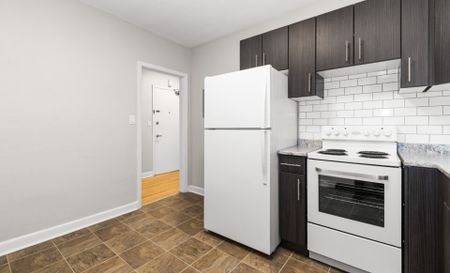 188 Anderson – 1 Bedroom - Photo 2