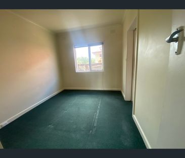 4/134 Neerim Road, Carnegie, Vic 3163 - Photo 1
