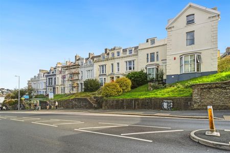 North Hill, Plymouth - Photo 3