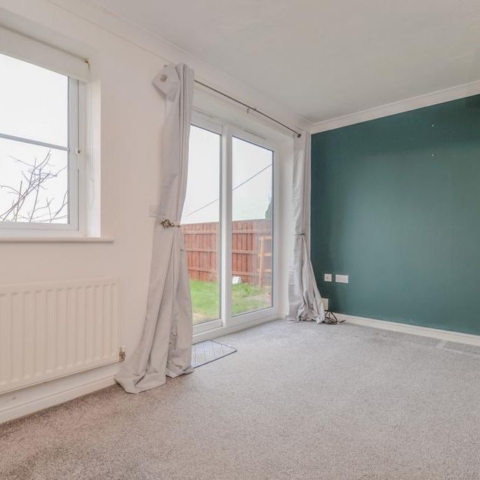 2 bedroom semi-detached house to rent - Photo 1